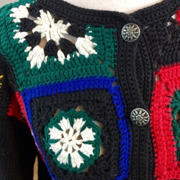 Vintage 90’s Crocheted Snowflake Cardigan Sweater - Picture 3 of 7